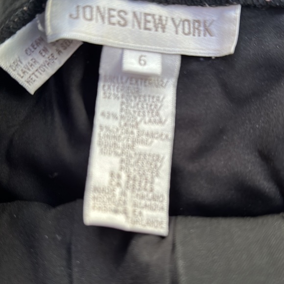 Jones New York Pants - Picture 3 of 3